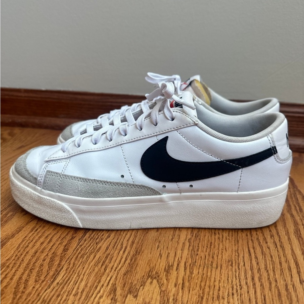 Nike Women's Sneakers